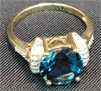 10k Yellow Gold Barehipani London Blue Topaz Ring