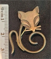 Vintage Sterling Silver Cat Pin / Broach