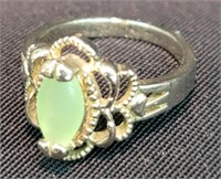 Sterling Silver Jade Stone Lday's Ring Size 5