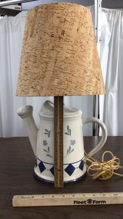 Water can porcelain lamp