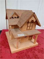 bird house