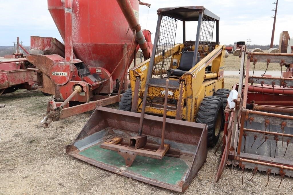 Owatonna 1700 Mustang Skid Steer