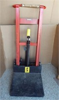 Wesco Hydraulic Lift Dolly 750 lbs. Capacity