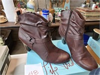 Life Stride Low Cut Boots