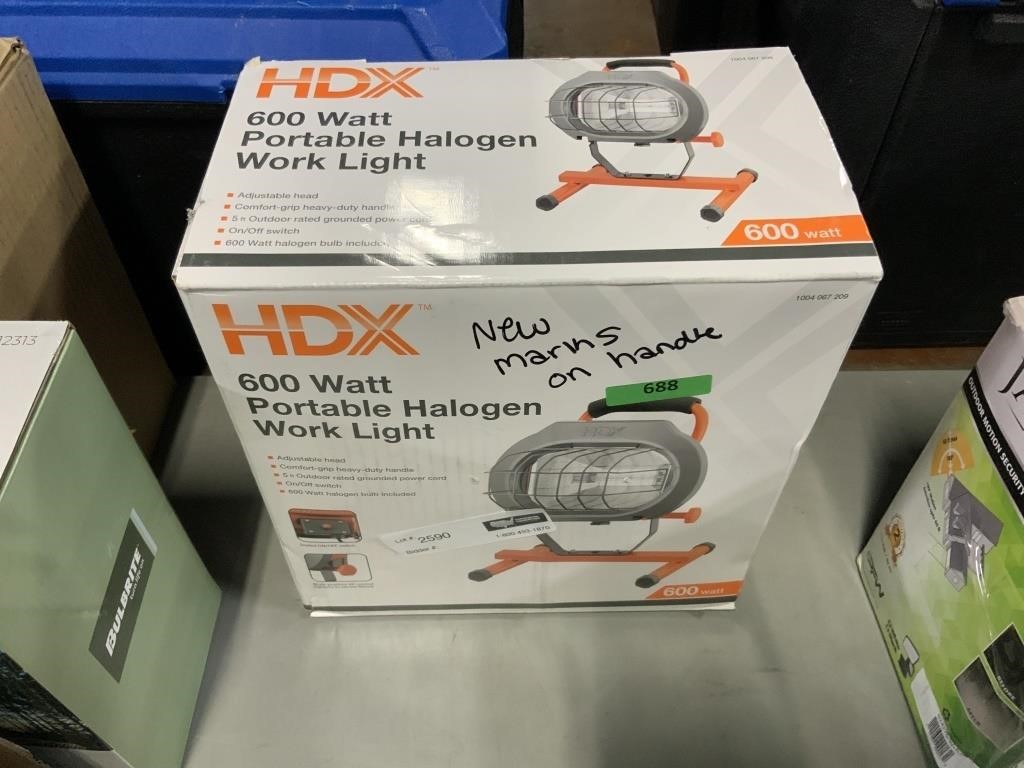 HDX 600 watt portable halogen work light