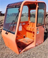 TELEHANDLER CAB - NO DOOR