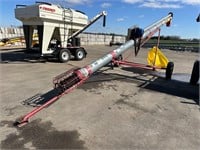 GSI 10”x31’ Auger on Transport w/ Electric Motor