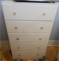 5 Drawer Chest of Drawers