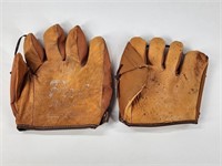 2) EARLY LEATHER KIDS CHILDS GLOVES