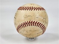 1941 NY YANKEES TEAM SIGNED BASEBALL DiMAGGIO PSA