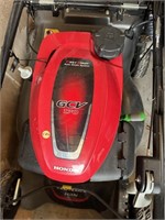 HONDA HRN  216  LAWN MOWER - LIKE NEW