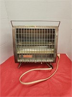 13" Vintage General Electric Heater - Turns on