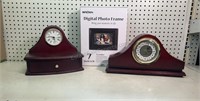 Clocks & Digital Photo Frame