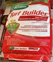 3 Scotts Turf Builder 9.1 kg bags of Weed Prevent