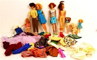 Lot of vintage dolls & clothes
