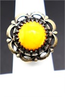 Vintage sterling yellow stone estate ring