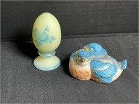 Fenton Glass Egg and Bluebirds Spring Lot