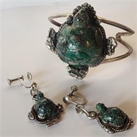 Vintage Green Carved Stone & Silver Bracelet Set