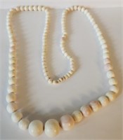Vint. / Antique Graduated Stone Bead  31" Necklace