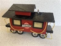 WOODEN CABOOSE