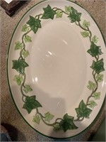 Franciscan. Ivy 18"  oval, turkey platter, USA,