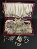 Gorgeous rhinestone costume jewelry lot