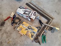 Measuring tools, spiral saw, cutters.