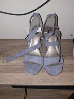Guess Bluish Gray Wedges Size 7.5 HB72