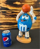 M&M Basketball