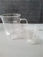 2pc Glass Measuring Cup Set
