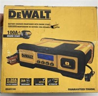 DeWalt Battery Charger/Maintainer with Engine Star