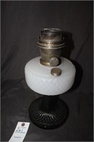 Vintage Aladdin Model B Quilt Oil Lamp