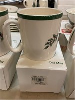 Spode Christmas tree mug