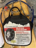 Snow chains for passenger vehicles
