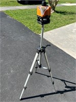 JOHNSON LASER WITH TRIPOD