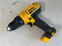 DEWALT 20V MAX DRILL - 1/2" DCD771