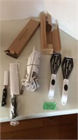 Electric knife, knives and tongs