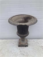 Cast planter