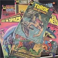 Lot of 7 Vintage Comics Lost in Space & More