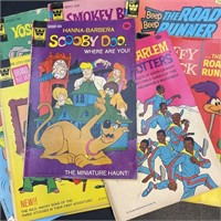 Lot of 9 Vintage Comics Bullwinkle, Daffy Duck +