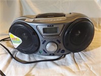 RCA CD Player w/ am FM radio stereo tuner