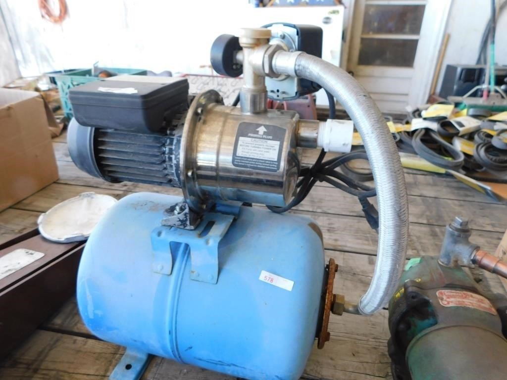 WATER PUMP WITH TANK, MYERS PUMP