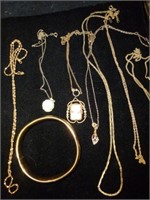 Lady's Gold Plate & Gold Fill Jewelry Some Vintage
