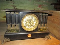 Mantle clock