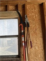 Telescopic Pole Tree Pruner and Wallace Loppers
