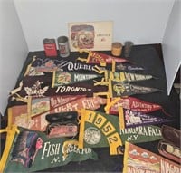 ADVERTISING TINS AND BANNERS