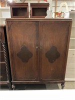 Chifforobe