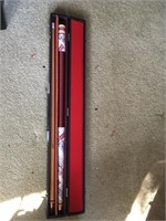 Vintage Budweiser pool cue stick, two pieces with