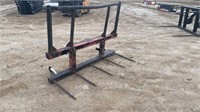 5 Spear Square Bale Fork