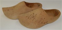 Pair of Holland Wood Dutch Shoes "Mother"